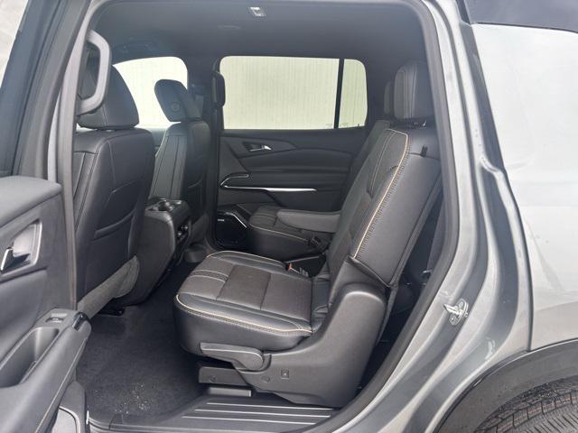 new 2026 Chevrolet Traverse car, priced at $44,960