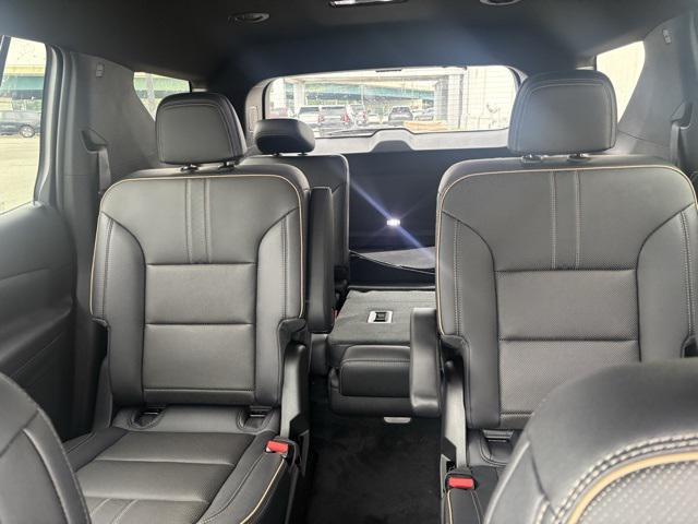 new 2026 Chevrolet Traverse car, priced at $44,960