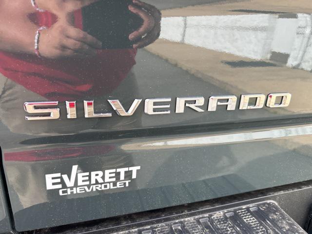 new 2025 Chevrolet Silverado 1500 car, priced at $50,160