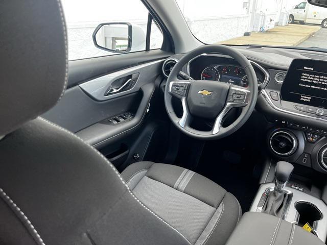 new 2025 Chevrolet Blazer car, priced at $37,320