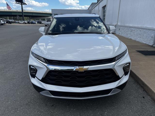 new 2025 Chevrolet Blazer car, priced at $37,320