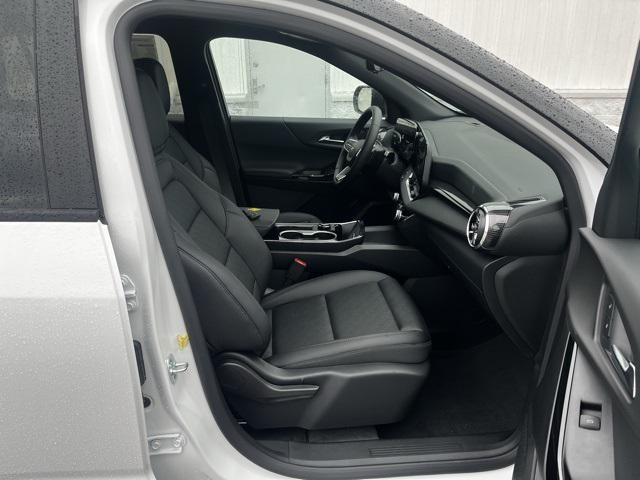 new 2026 Chevrolet Equinox car, priced at $35,995