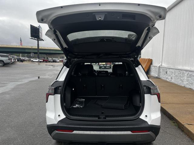 new 2026 Chevrolet Equinox car, priced at $35,995