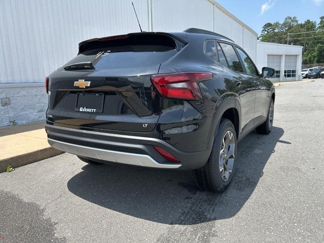 new 2025 Chevrolet Trax car, priced at $25,525
