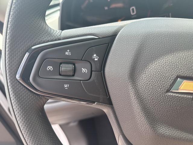 new 2025 Chevrolet Trax car, priced at $23,653