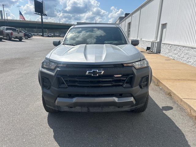 new 2025 Chevrolet Colorado car, priced at $40,527