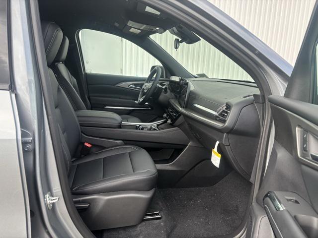 new 2026 Chevrolet Traverse car, priced at $44,065