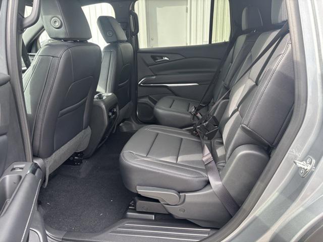new 2026 Chevrolet Traverse car, priced at $44,065