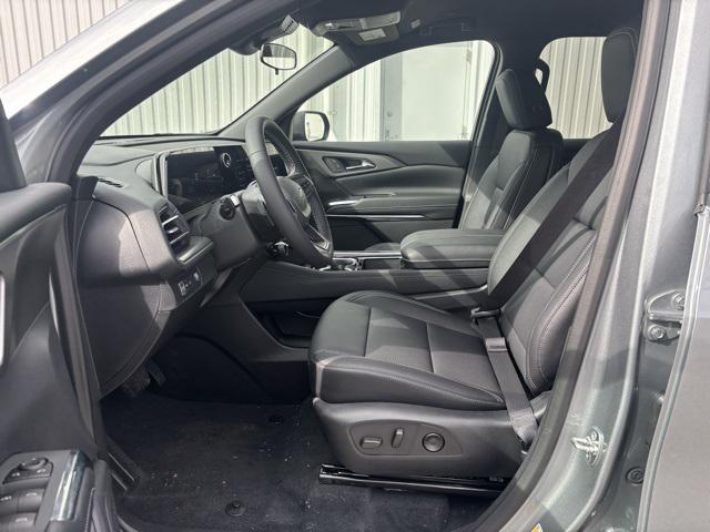 new 2026 Chevrolet Traverse car, priced at $44,065