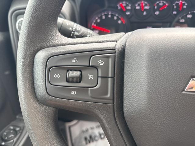 new 2025 Chevrolet Silverado 1500 car, priced at $41,942