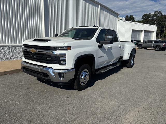 new 2026 Chevrolet Silverado 3500 car, priced at $79,240