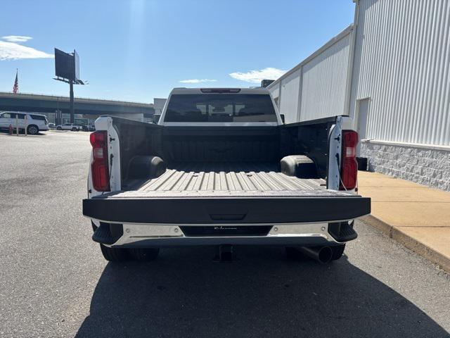 new 2026 Chevrolet Silverado 3500 car, priced at $79,240
