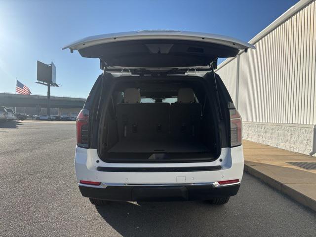 new 2026 Chevrolet Suburban car, priced at $68,685