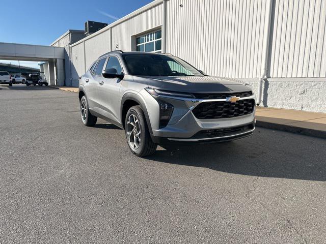 new 2025 Chevrolet Trax car, priced at $25,425