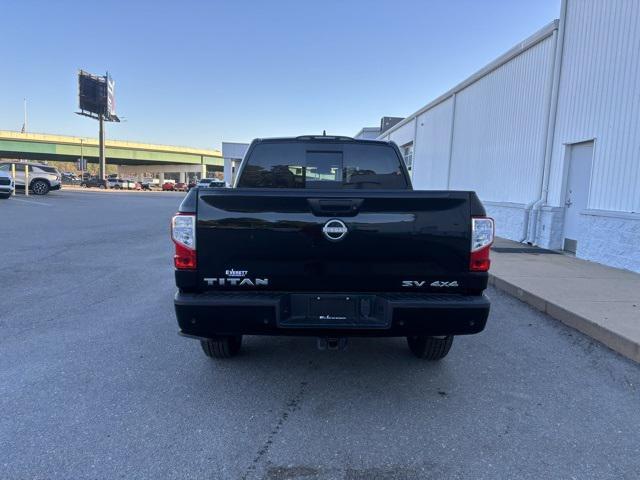 used 2023 Nissan Titan car, priced at $32,834
