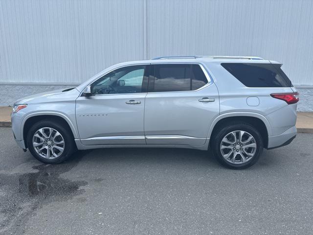 used 2021 Chevrolet Traverse car, priced at $26,004