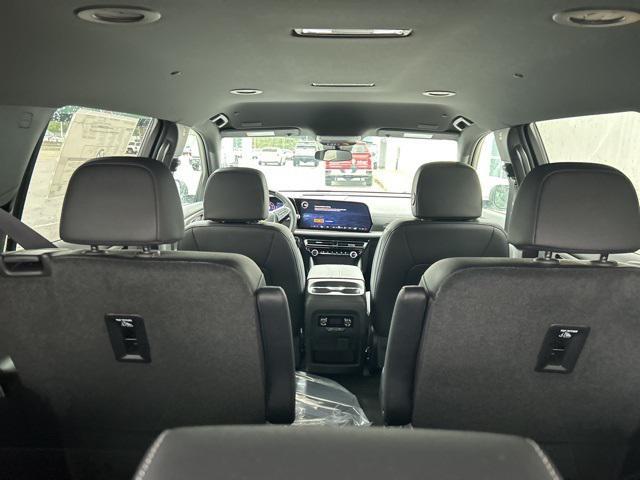 new 2025 Chevrolet Traverse car, priced at $48,665