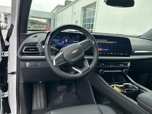 new 2025 Chevrolet Traverse car, priced at $48,665