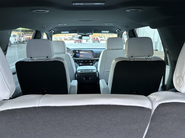 new 2025 Chevrolet Suburban car, priced at $79,890