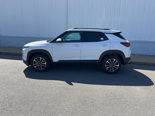 new 2025 Chevrolet TrailBlazer car, priced at $26,662