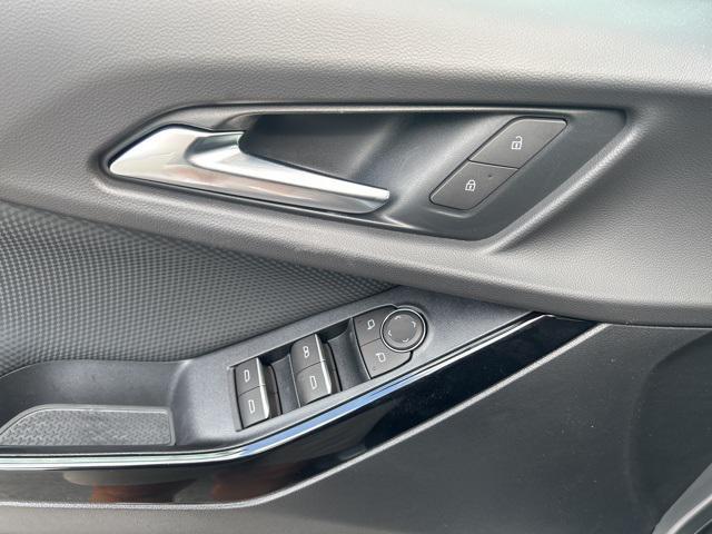 new 2026 Chevrolet Equinox car, priced at $35,930