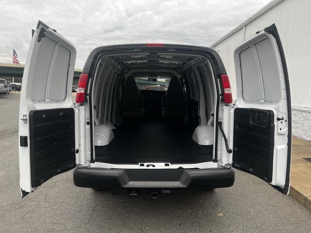 new 2025 Chevrolet Express 2500 car, priced at $46,925