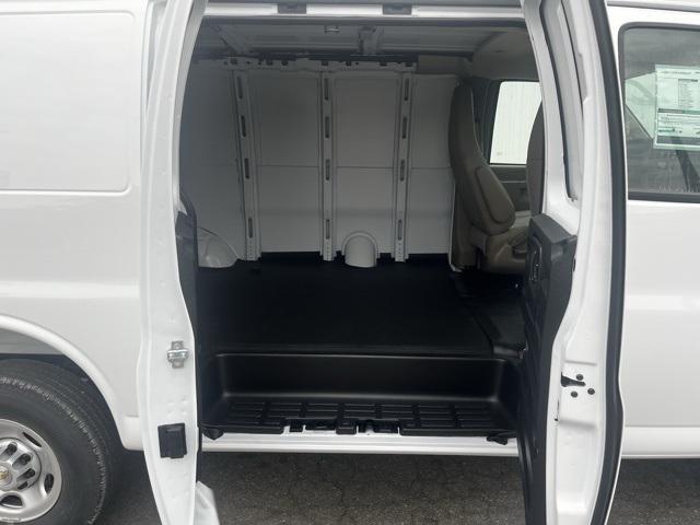 new 2025 Chevrolet Express 2500 car, priced at $46,925