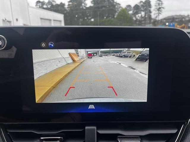 new 2026 Chevrolet Equinox car, priced at $38,385