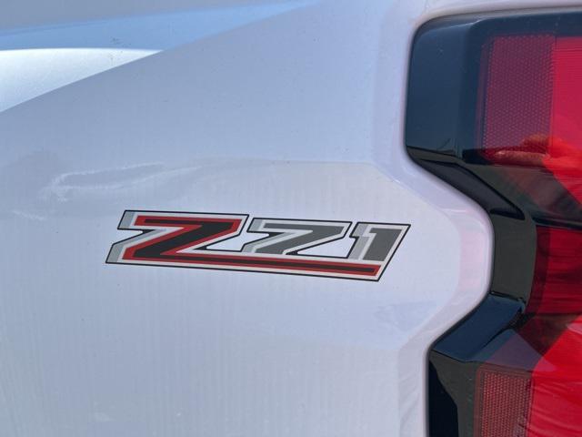 new 2025 Chevrolet Colorado car, priced at $45,273