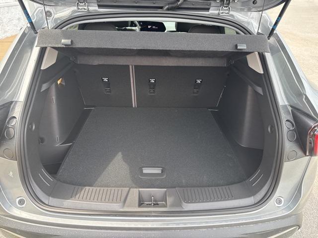 new 2025 Chevrolet Trax car, priced at $26,196