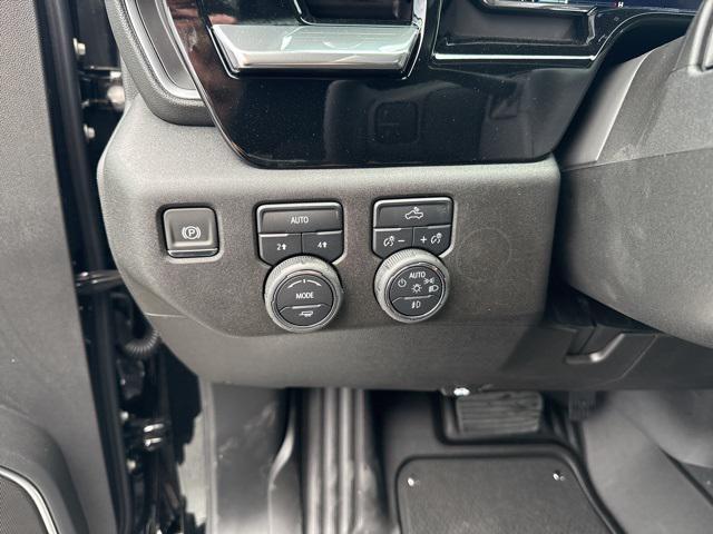 new 2025 Chevrolet Silverado 1500 car, priced at $49,436