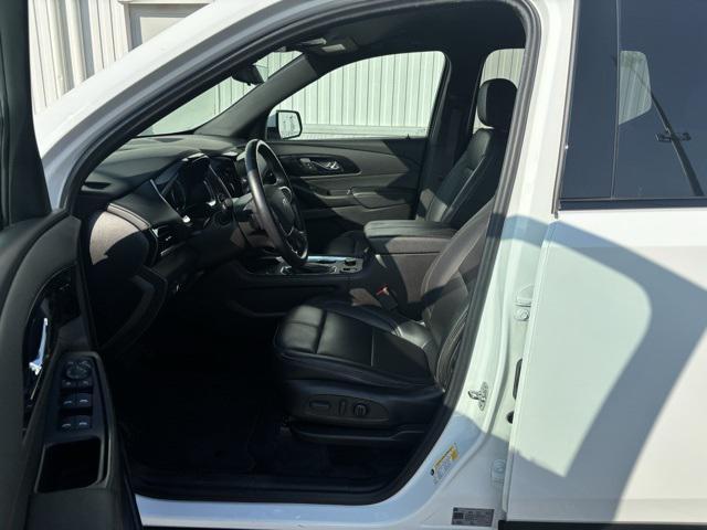 used 2022 Chevrolet Traverse car, priced at $26,589