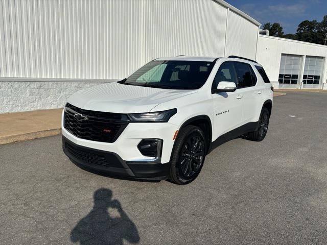 used 2022 Chevrolet Traverse car, priced at $26,589