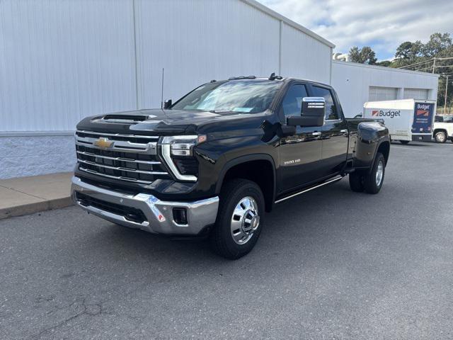 new 2026 Chevrolet Silverado 3500 car, priced at $88,045