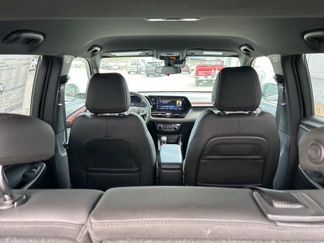 new 2025 Chevrolet TrailBlazer car, priced at $28,068