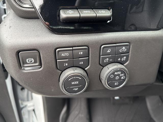 new 2025 Chevrolet Silverado 1500 car, priced at $68,118