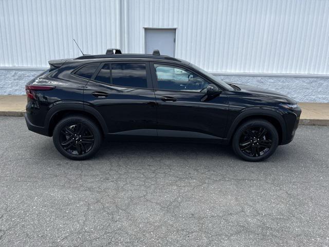 new 2025 Chevrolet Trax car