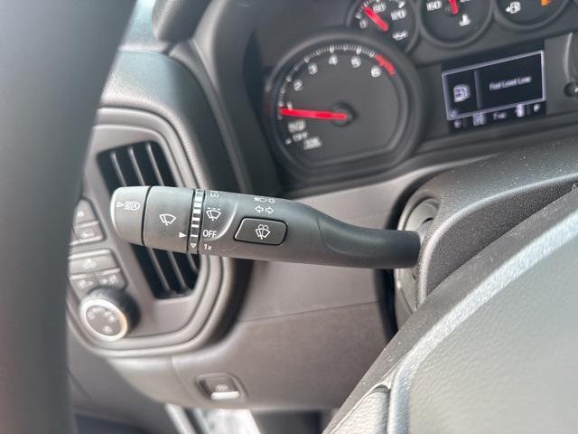 new 2025 Chevrolet Silverado 1500 car, priced at $42,123