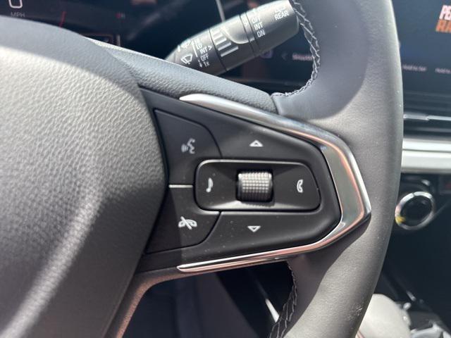 new 2025 Chevrolet Trax car, priced at $25,284