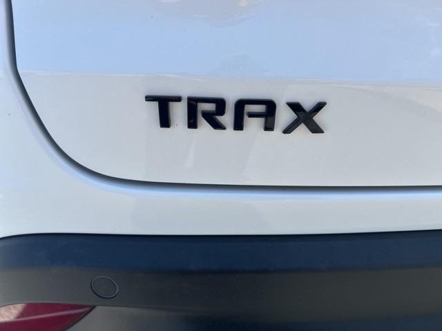 new 2025 Chevrolet Trax car, priced at $25,800