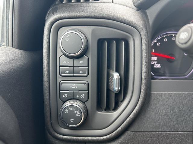 used 2024 Chevrolet Silverado 1500 car, priced at $39,163