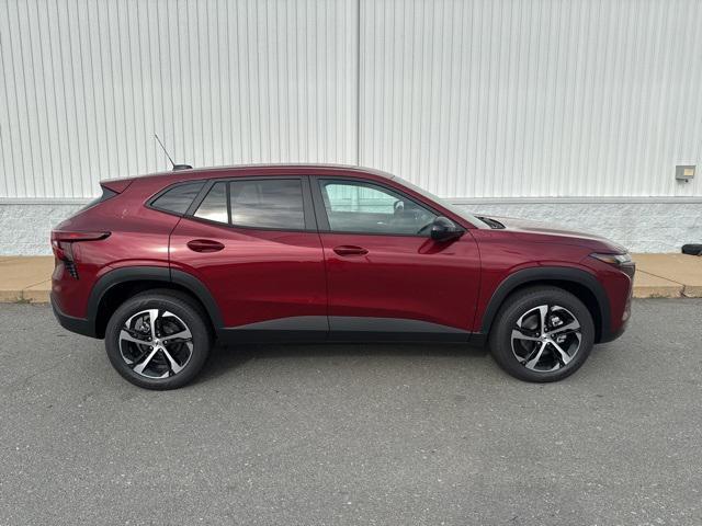 new 2025 Chevrolet Trax car, priced at $24,330