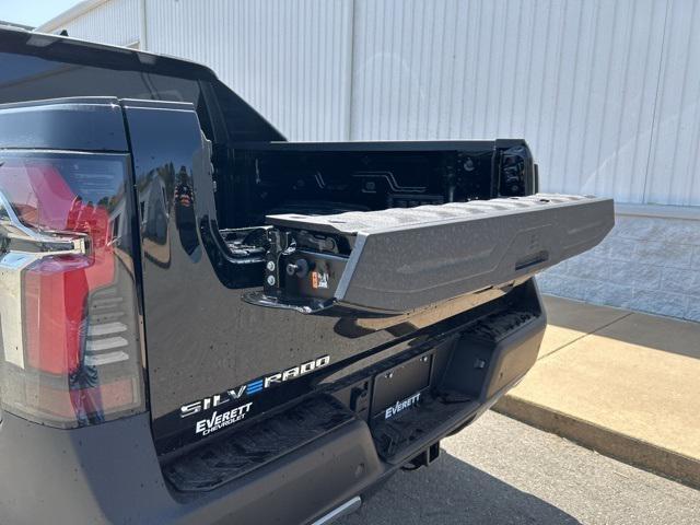new 2025 Chevrolet Silverado EV car, priced at $68,195