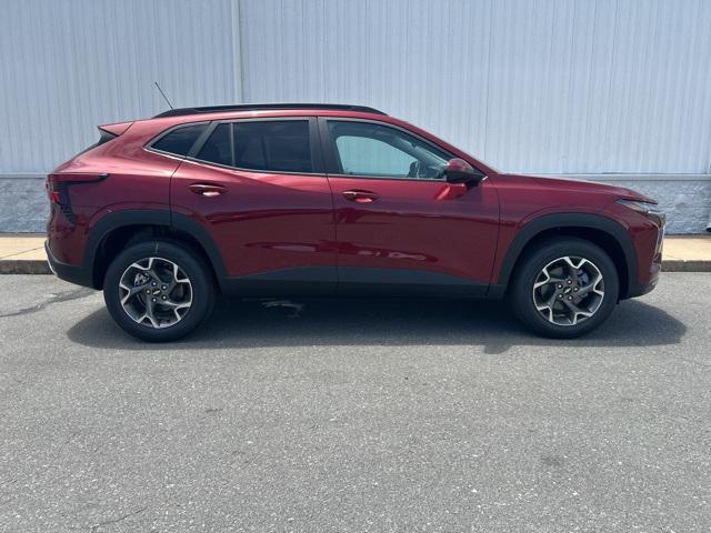 new 2025 Chevrolet Trax car, priced at $25,525