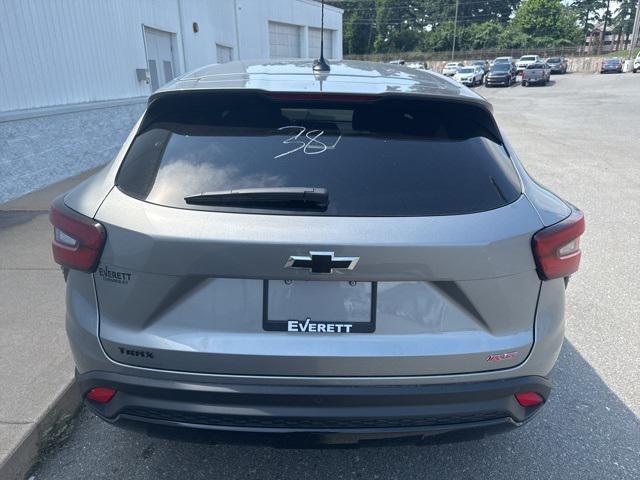 new 2025 Chevrolet Trax car, priced at $24,330