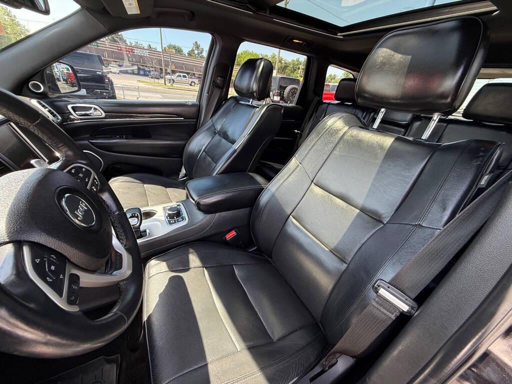 used 2015 Jeep Grand Cherokee car, priced at $16,998
