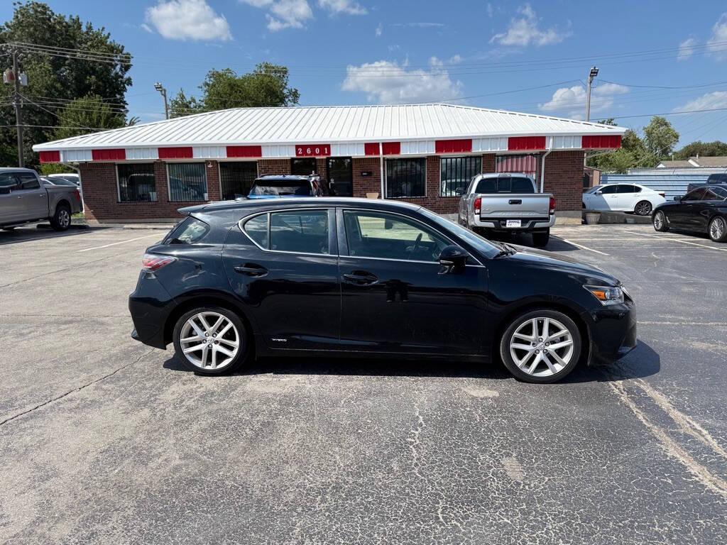 used 2017 Lexus CT 200h car, priced at $14,988