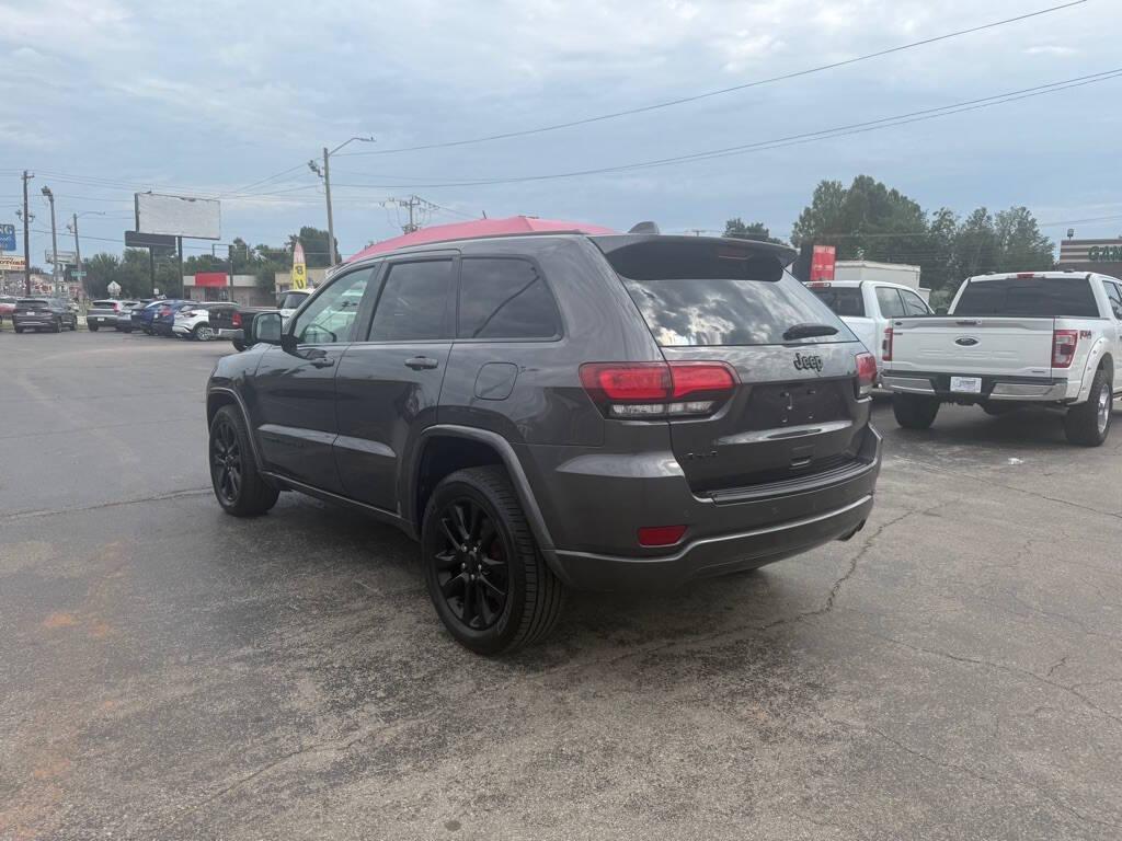 used 2019 Jeep Grand Cherokee car, priced at $16,988