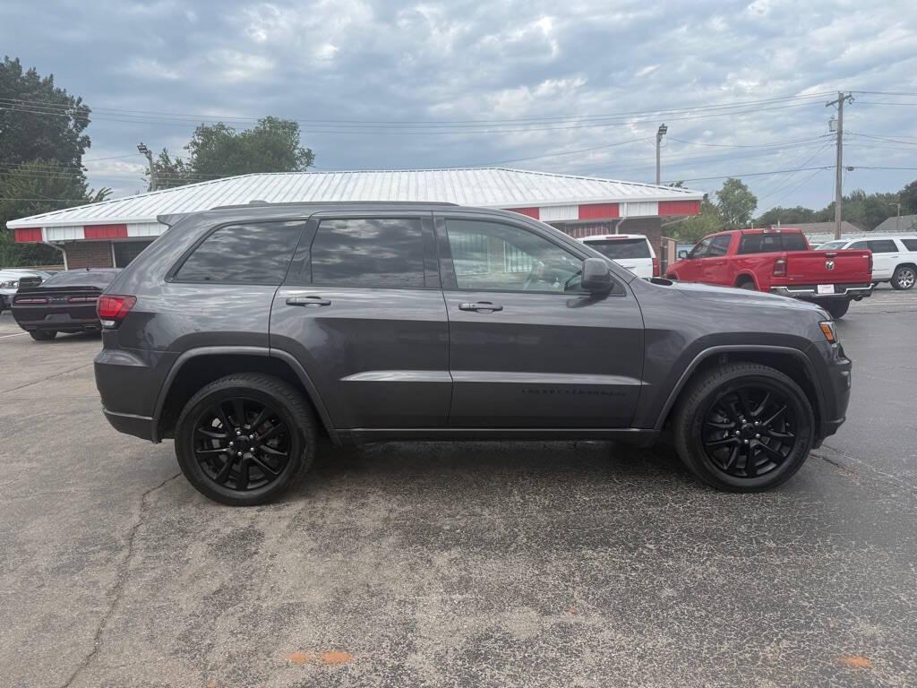 used 2019 Jeep Grand Cherokee car, priced at $16,988