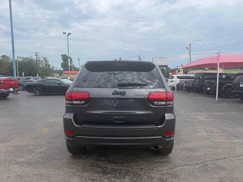 used 2019 Jeep Grand Cherokee car, priced at $16,988